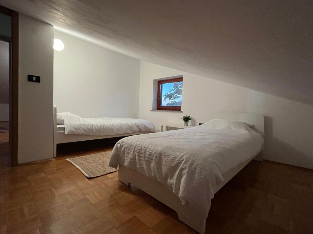 Piko'S Apartments อิซอลา ภายนอก รูปภาพ